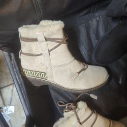 Ugg Australia S/N 5178