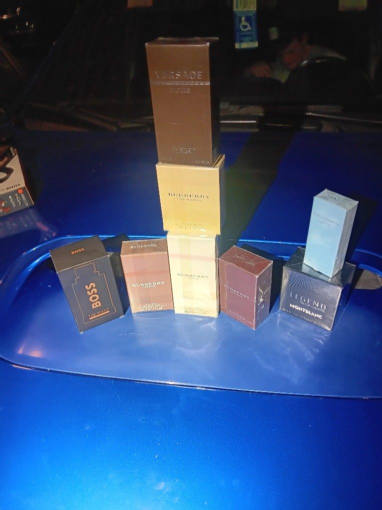 Men & Women Fragrances 