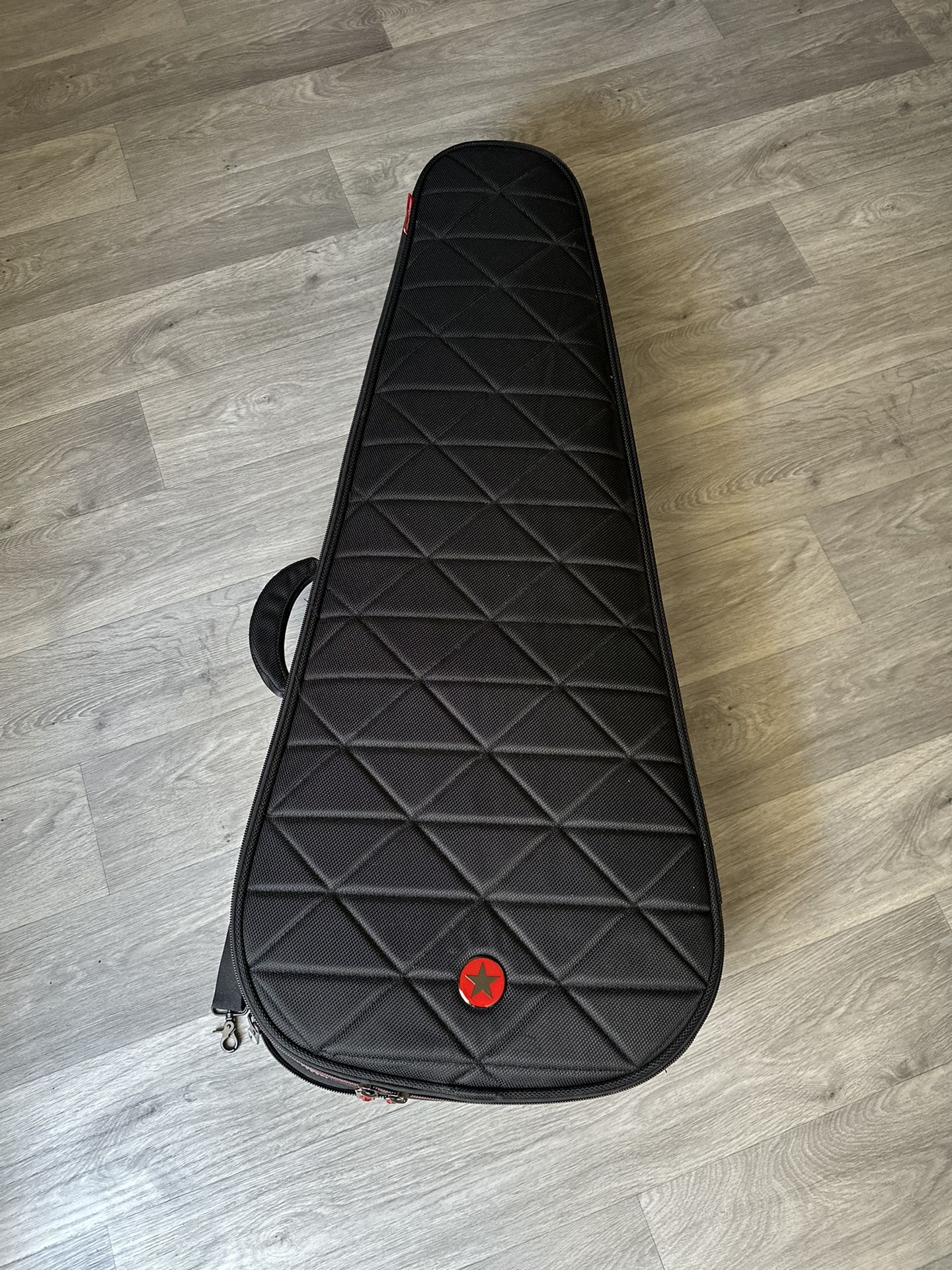 Road Runner Acoustic Guitar Bag