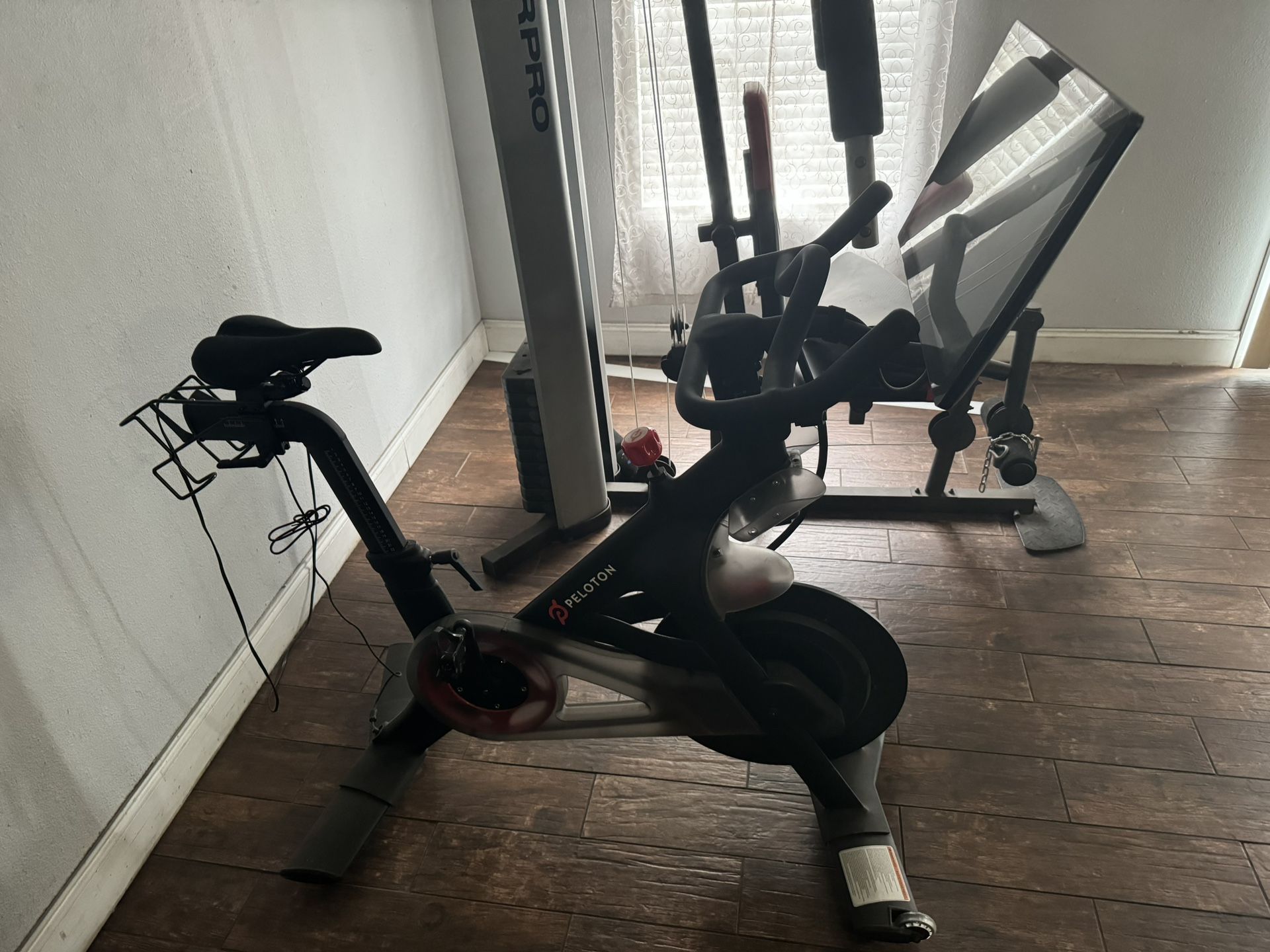 Peloton Bike For Sale Model PLTN - RB1VQ