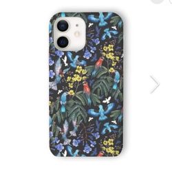 NWT iPhone 12 / iPhone 12 Pro Case From Vida & Co.