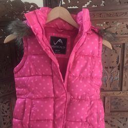 Girls Vest Size M (8).