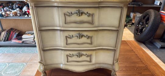 Vintage Dresser 