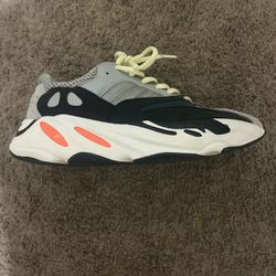 Yeezy Boost 700 Wave Runner