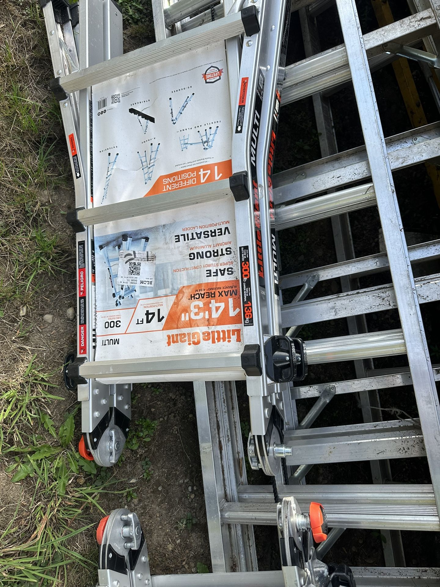 New Little Gaint 14 Feet Step Ladder