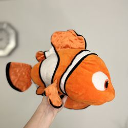Disney Authentic Disney Store Nemo Finding Nemo Large Plush Stuffed 