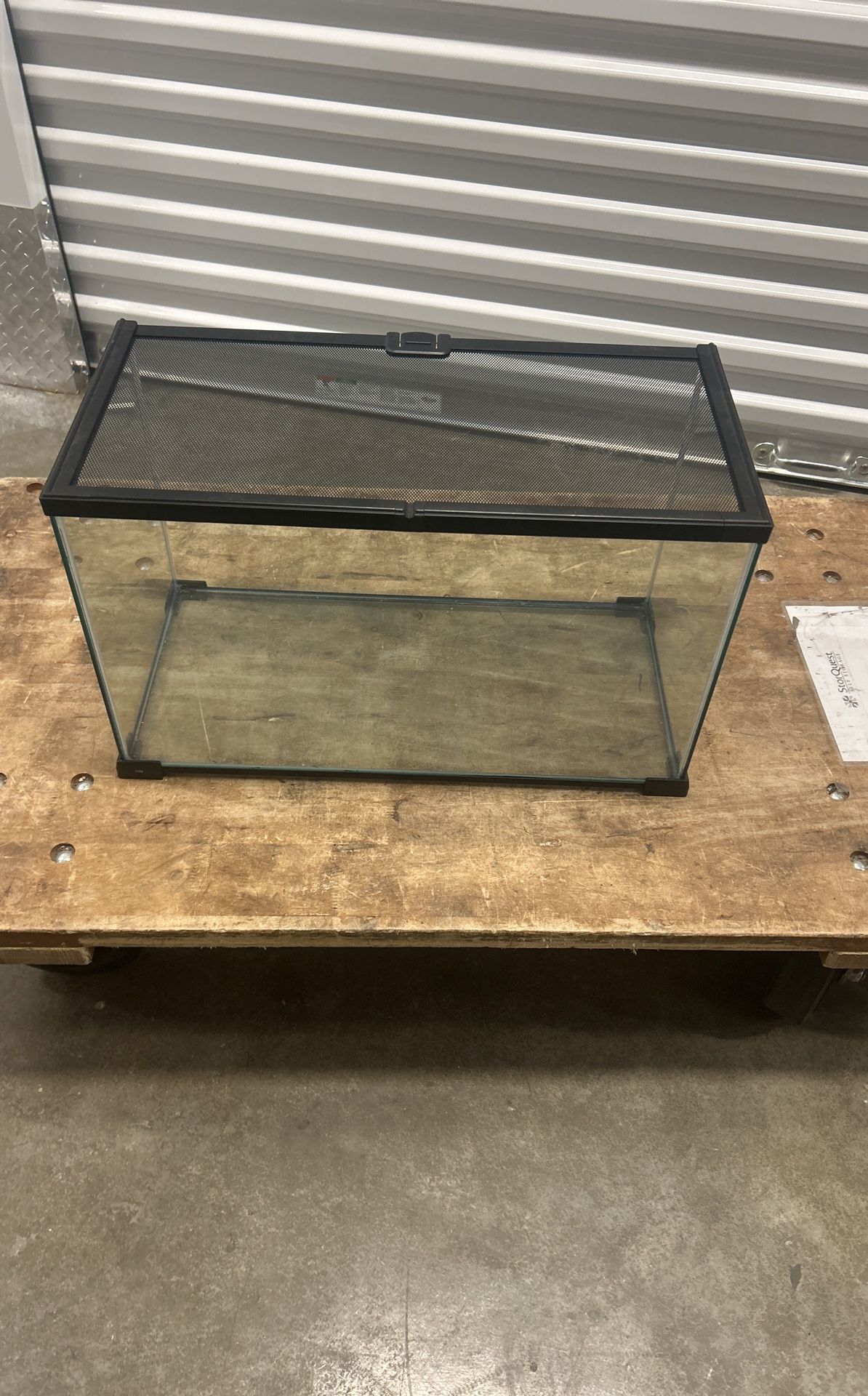 Reptile Tank With Sliding Top