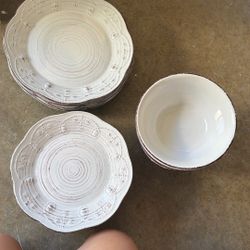 Bowls, Medium And Large Plates 
