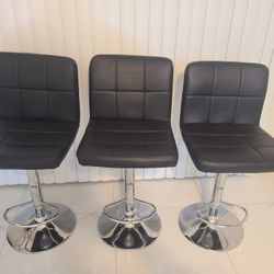 Bar Stools 