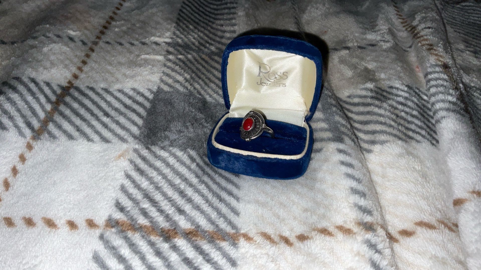 Ross Jewelers Ring
