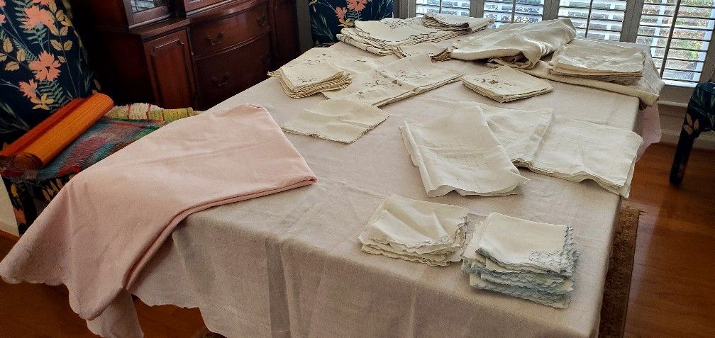 Vintage /Antique Linens