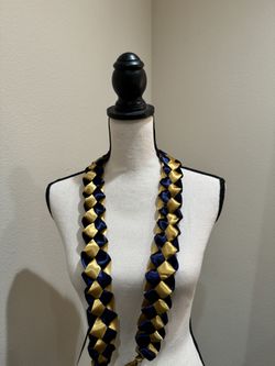 Graduation Lei