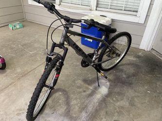 Huffy 24 Inch Rock Creek Mountain Bike