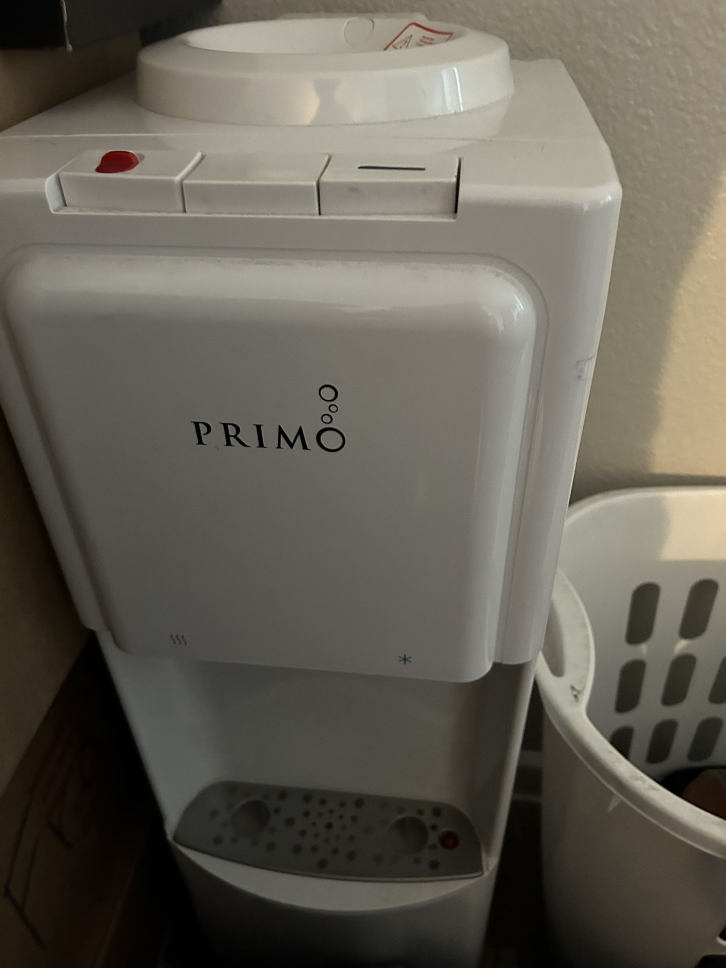 Water dispenser