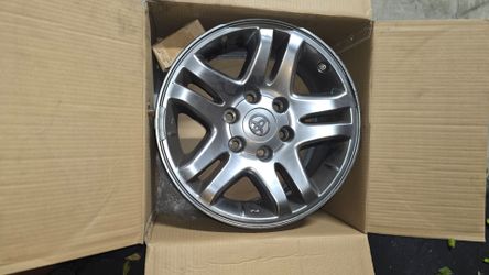 OEM First Gen 17" Sequoia Wheel