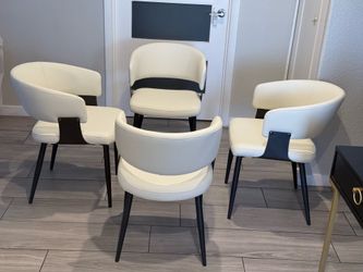 SET OF 4 OFF-WHITE FAUX LEATHER DINING CHAIRS ( NEW AND ASSEMBLED )