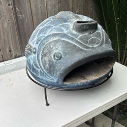 Blue Terracotta Fish Pizza Oven