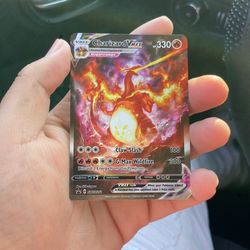 Charizard Vmax Card 