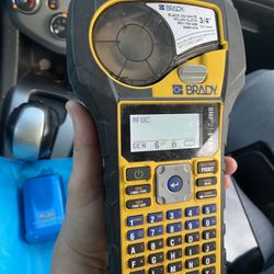 Brady professional label maker