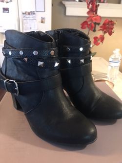 Jennifer Lopez Booties