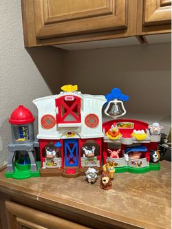 Little People Caring for Animals Farm Smart Stages Playset