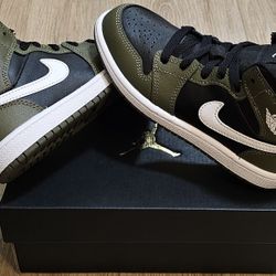 Jordan 1's Size 1y And 2y For Kids 