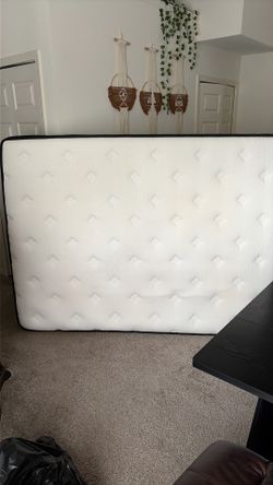 Queen mattress