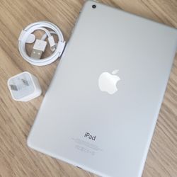 iPad Mini 2, 32GB, Works with Wifi, Excellent condition 