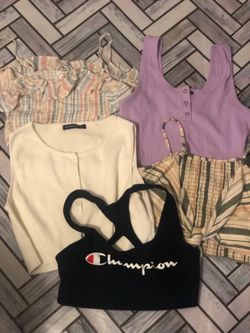Cute crop tops size small