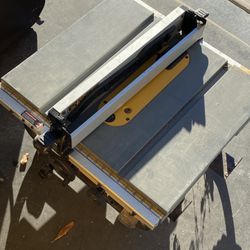 DeWalt Table Saw 