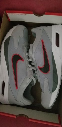 NIKE AIR MAX SOLO MEN'S SIZE 10.5 