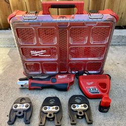 Milwaukee M12 Press Tool w/ 3 Jaws, Battery Charger & case