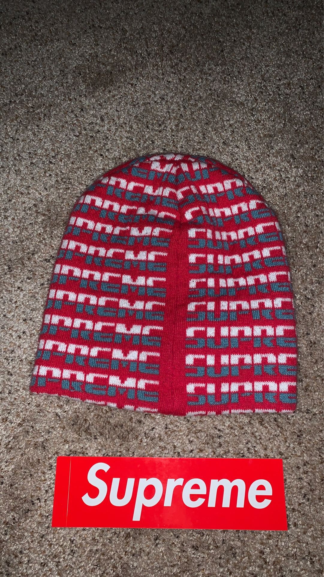 Supreme Logo Beanie