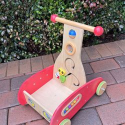 Hape Wonder Walker Push and Pull Toddler Walking Toy