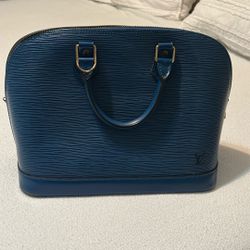 Louis Vuitton Alma Epi 