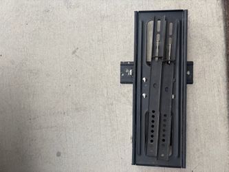Outdoor tv mount
