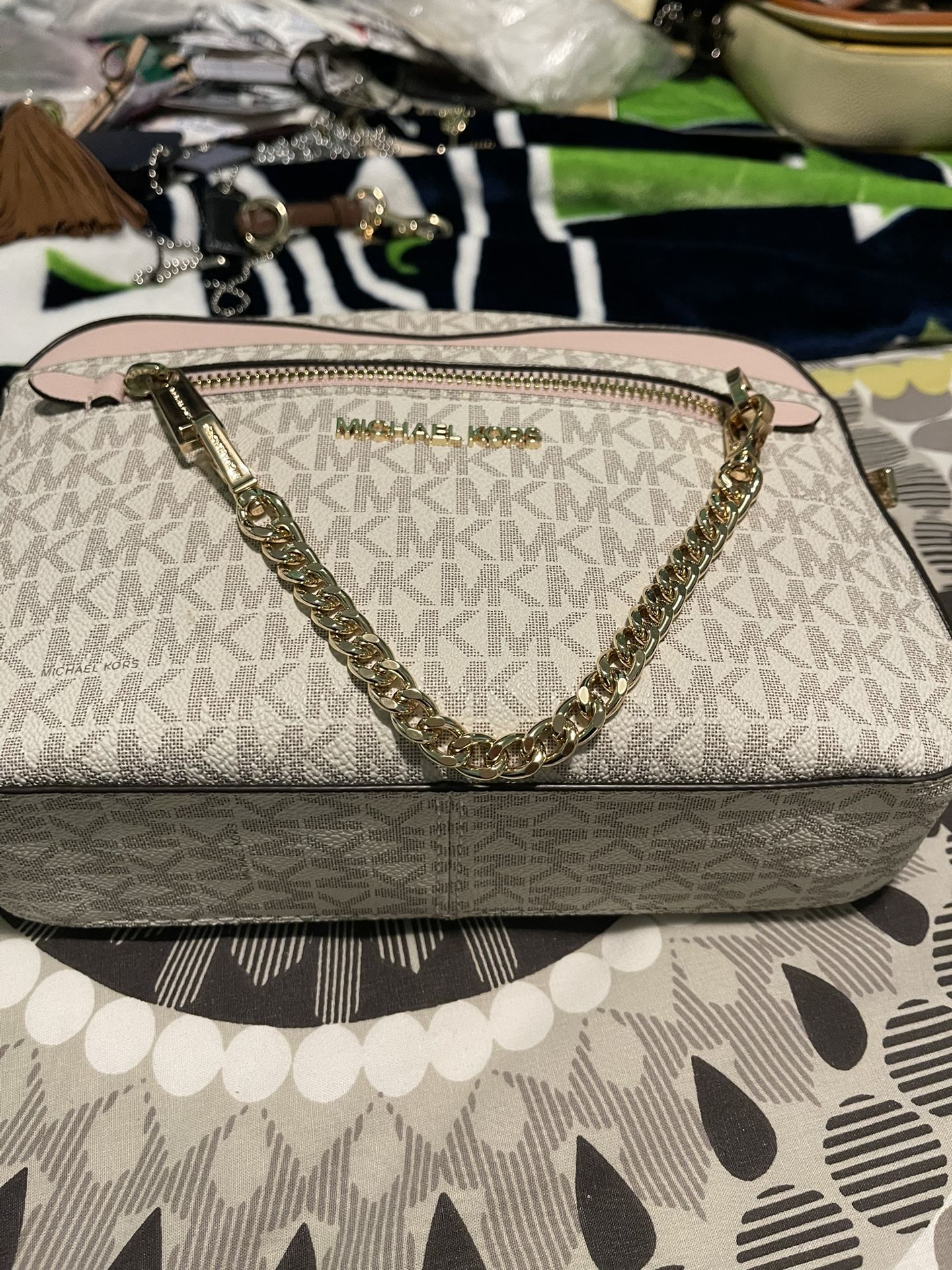 New Condition, Michael Kors, Puese Crossbody