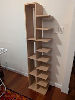Yowos book shelf