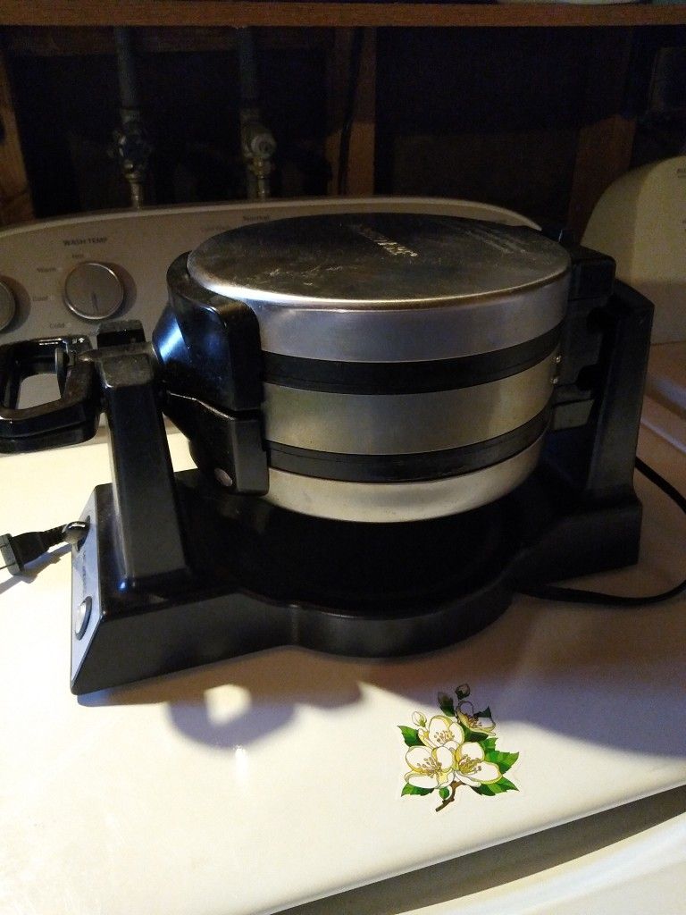 Double Waffle Iron