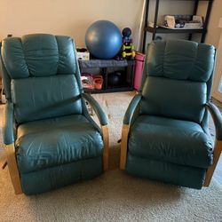 2 Lazy Boy Rocker Recliner’s