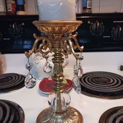  REALLY NEAT LOOKING VINTAGE BRASS CANDLE HOLDER WITH GLASS TEAR DROPS 