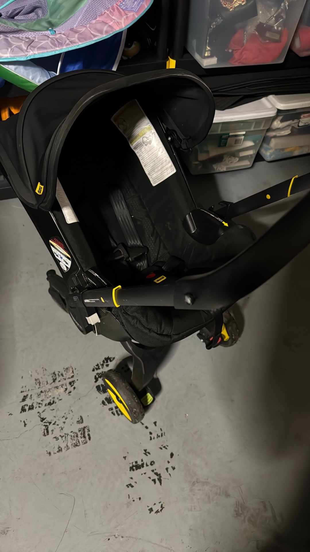 Doona Stroller with Accessories!
