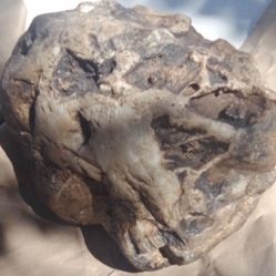 Raw Natural Rock Mineral Specimen