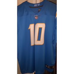 Los Angeles Chargers Justin Herbert jersey 