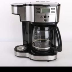 Coffee Maker Along With FREE filters : 2 Way Brewer : Hamilton Beach. 12 Cup Pot. Espresso Machine