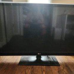 LG 47LW5600 TV