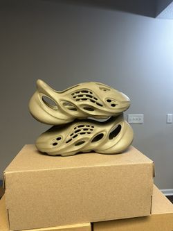 Yeezy Foam Runner Size 6 Men 