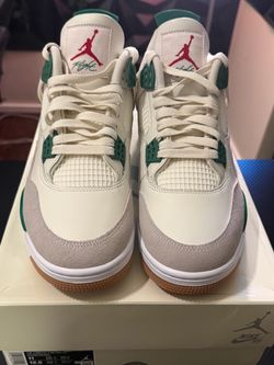 Jordan 4 Retro SB "Pine Green"