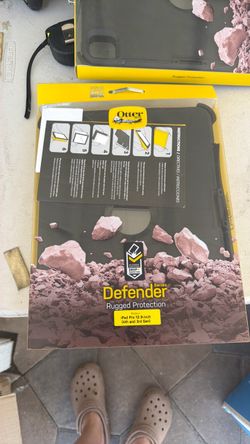 I pad otter box  protector