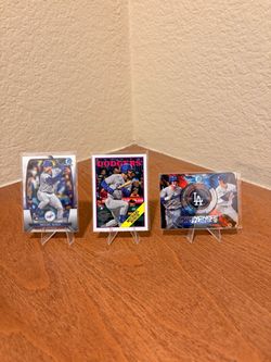 3 Michael Busch Rookie Sports Cards